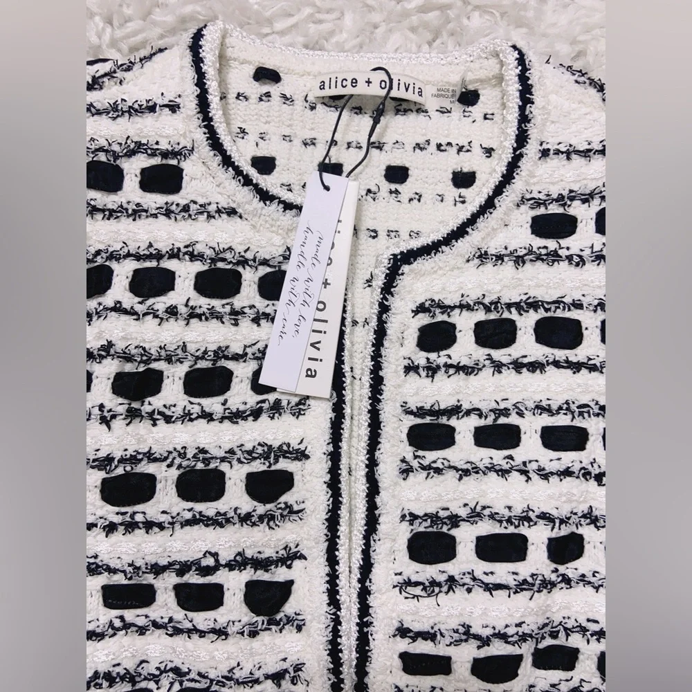 NWT $495 Alice + Olivia Marjorie Textured Tweed Stitch Cardigan